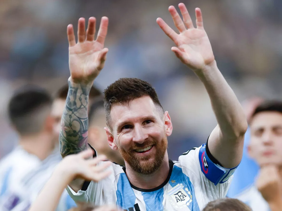 Newell's Old Boys want Messi's return
