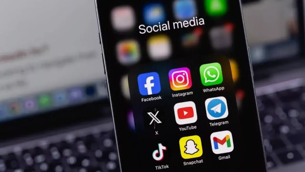 Bolalar ijtimoiy tarmoqlardan foydalanishi cheklanadi