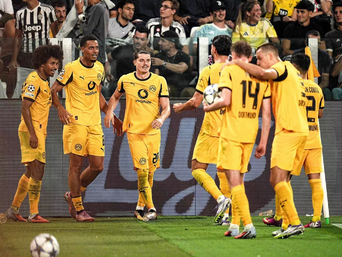 Borussia Dortmund defeated Wolfsburg, in second place