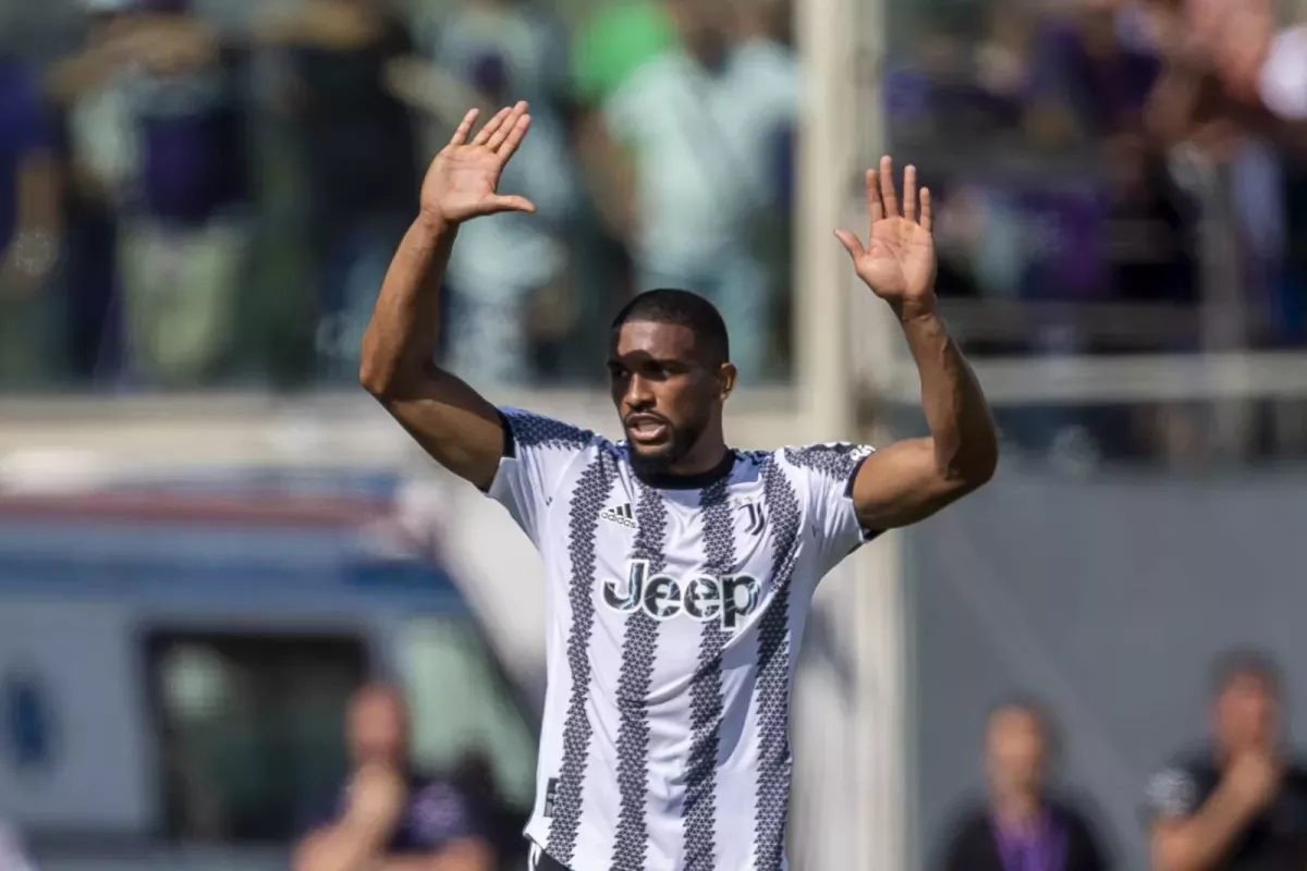 Bremer uchun Premer Ligadan uch klub raqobatda