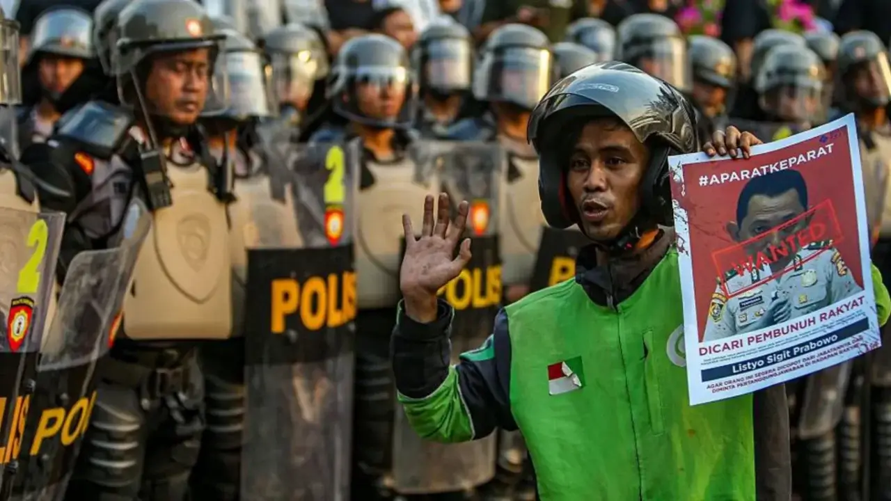 Indoneziyada noroziliklar va xalqaro yordam kuchaymoqda