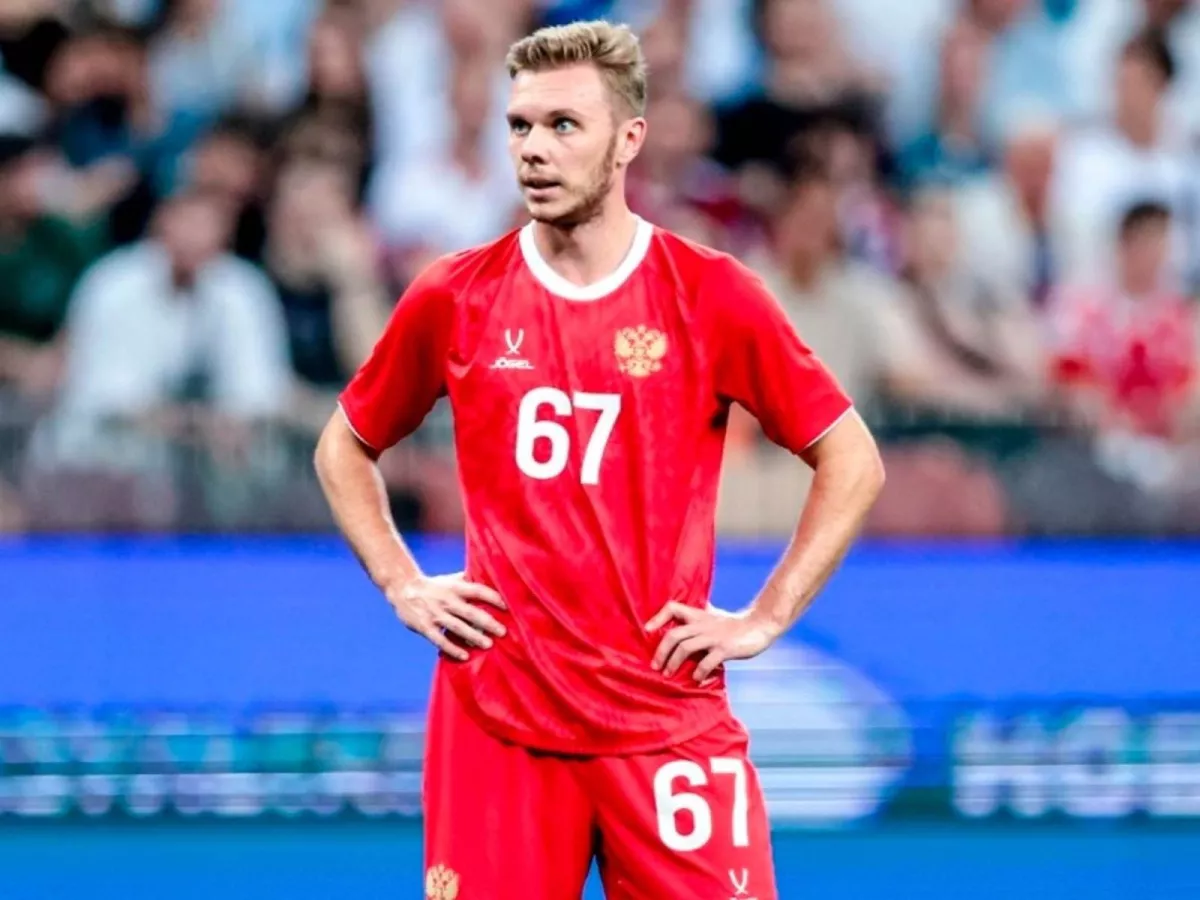 Karpin appointed Glushenkov as captain of the Russia national team