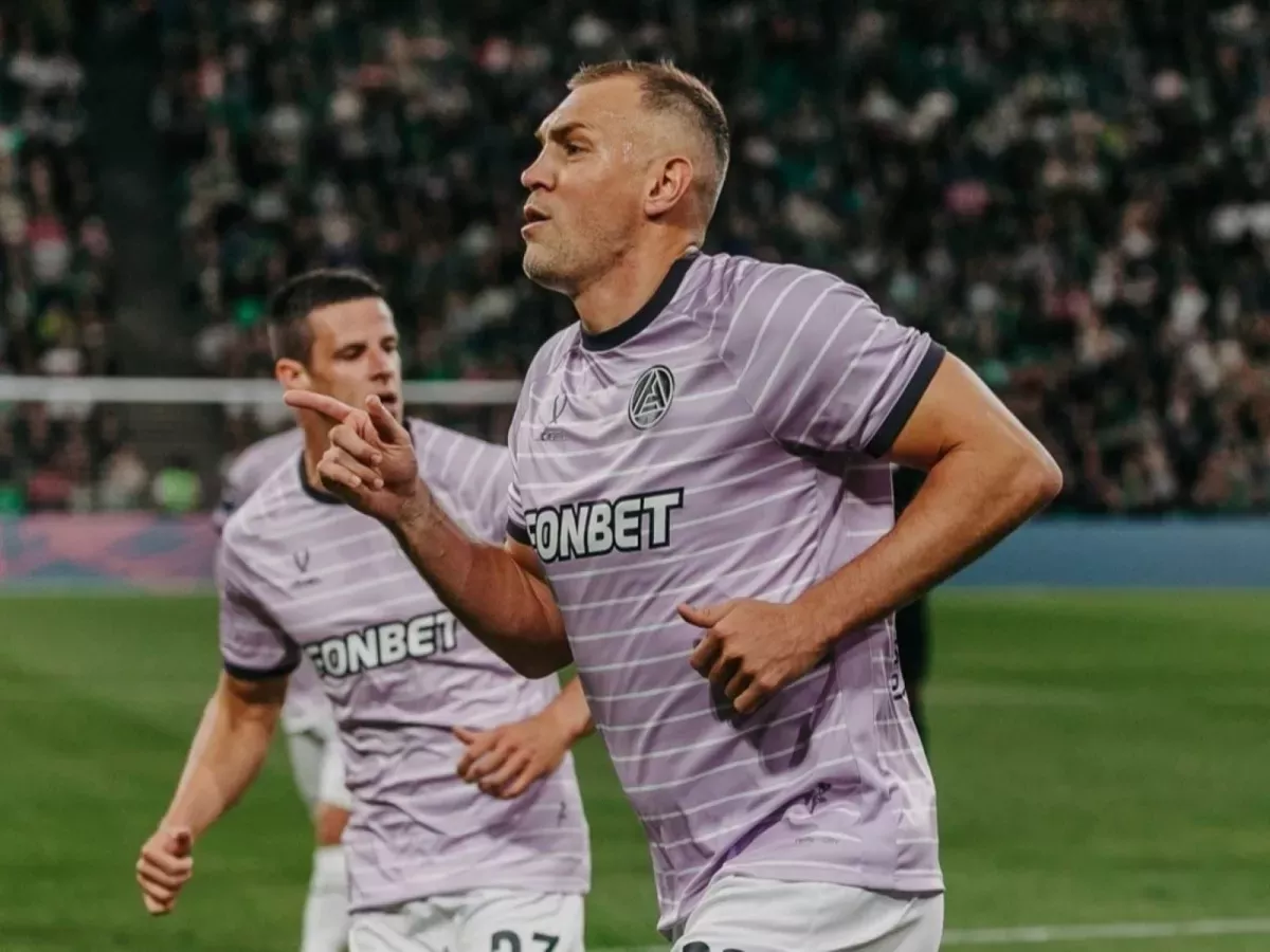 Dzyuba commented on Sadulaev's foul