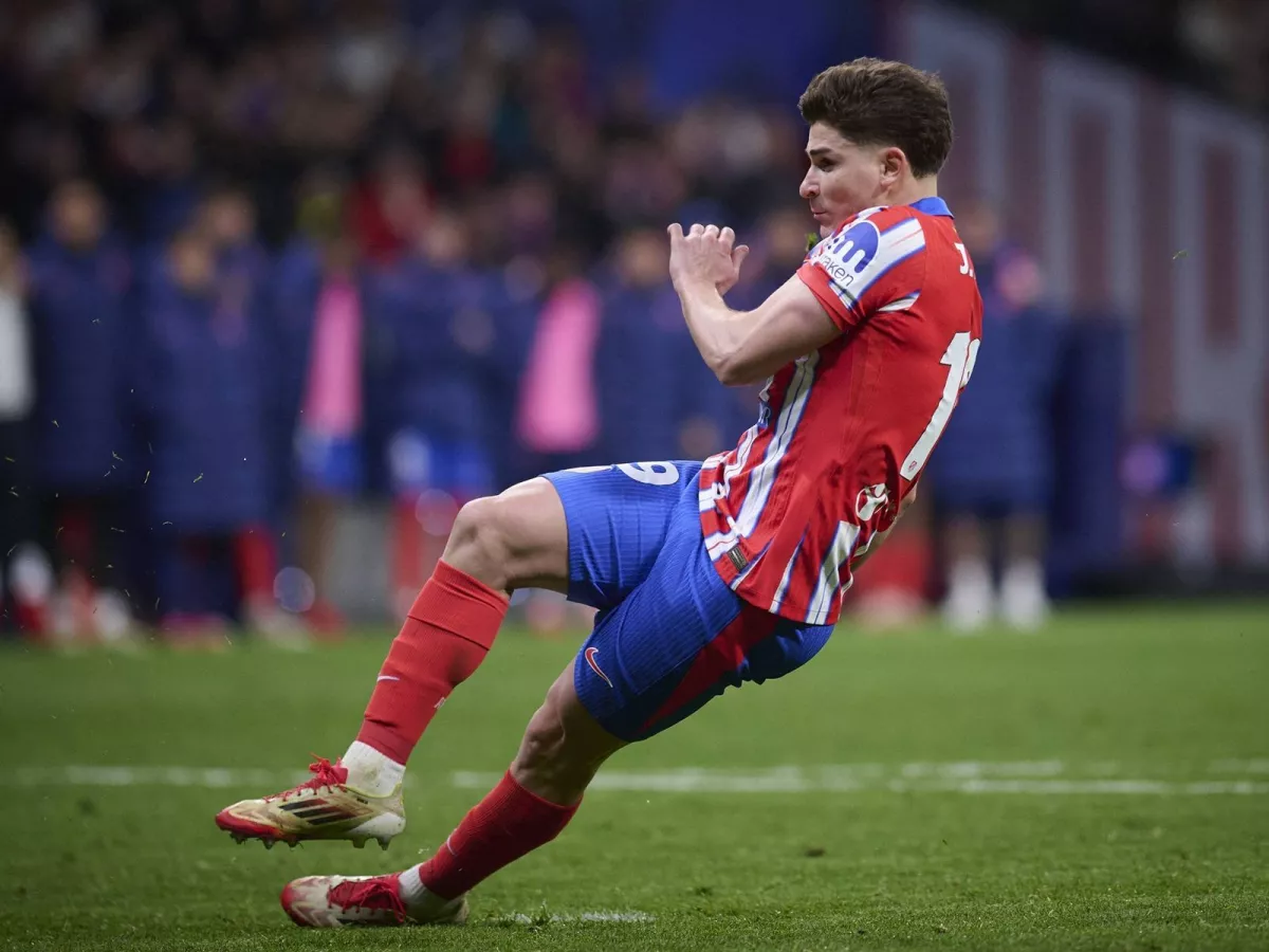 Alvares scored a hat-trick as Atletico won