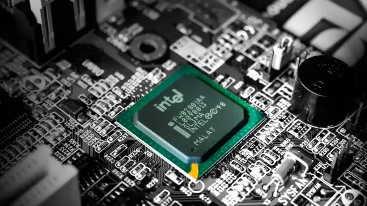 Nvidia инвестирует 5 миллиардов долларов в Intel