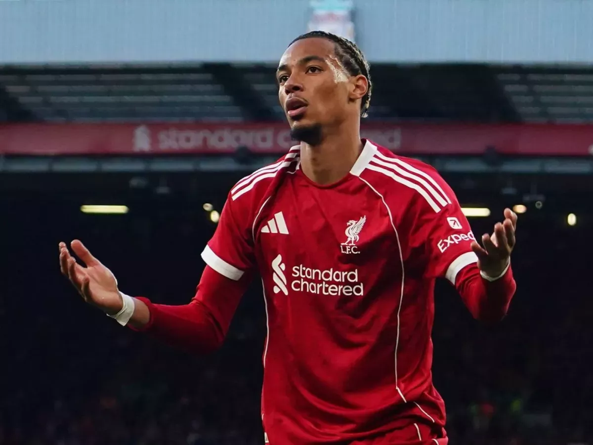 Ekitike Liverpoolga o‘tish narxi haqida gapirdi