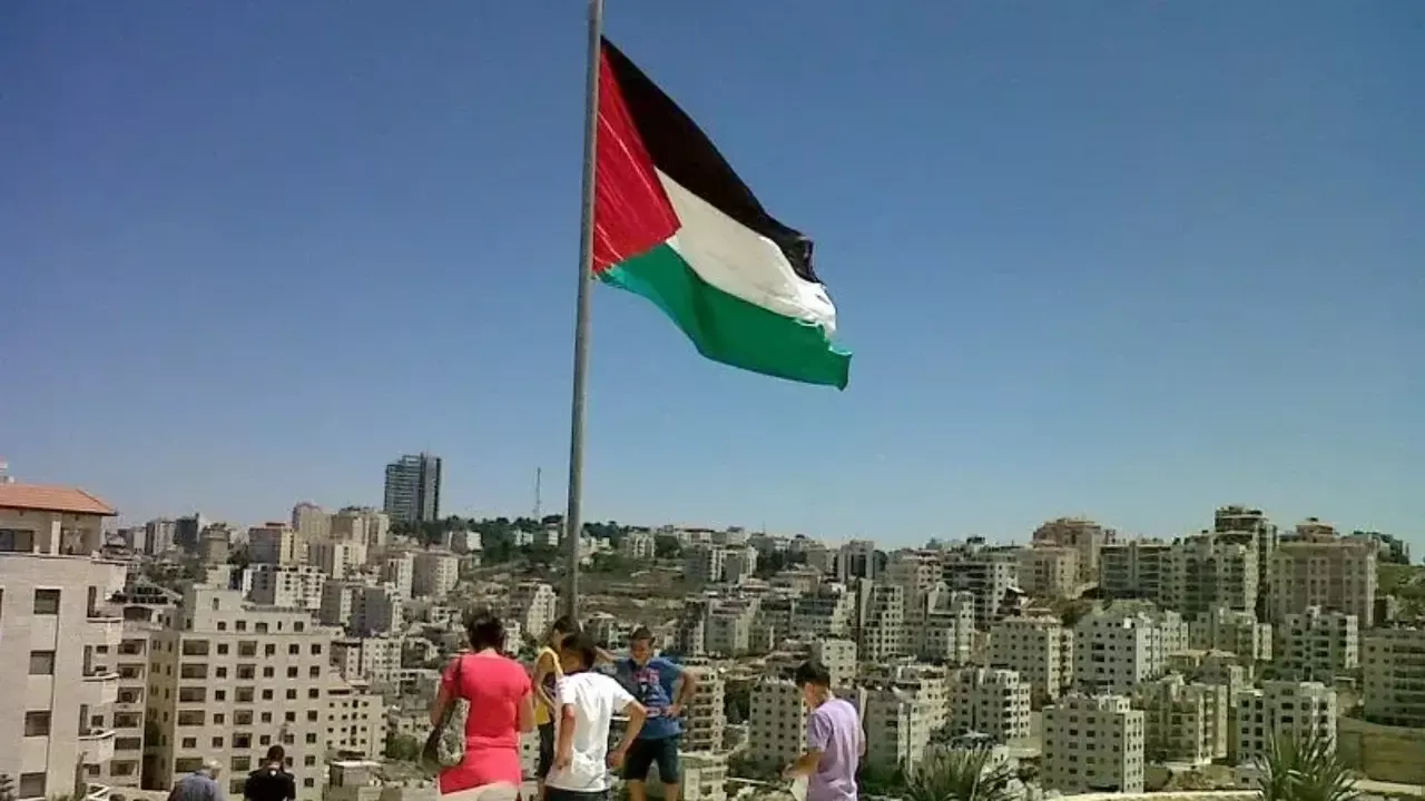 12-country coalition formed to provide financial aid to Palestine