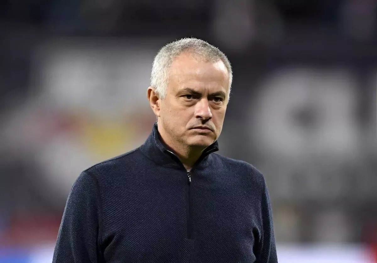 Fienga called Mourinho smart and experienced