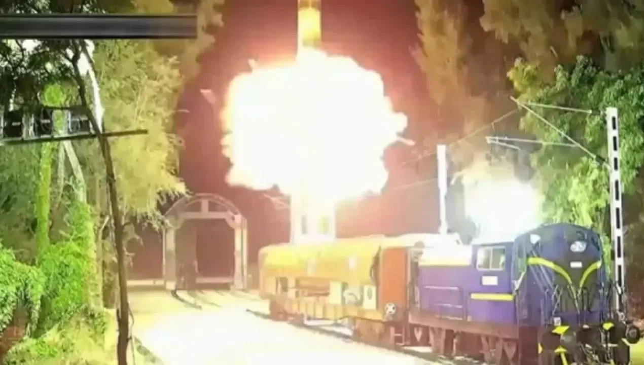 Hindiston Agni-Prime raketasini temir yo‘ldan uchirdi