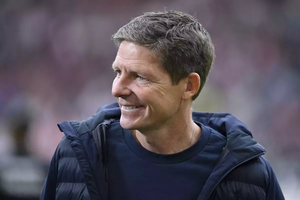 Crystal Palace signs new contract with Glasner