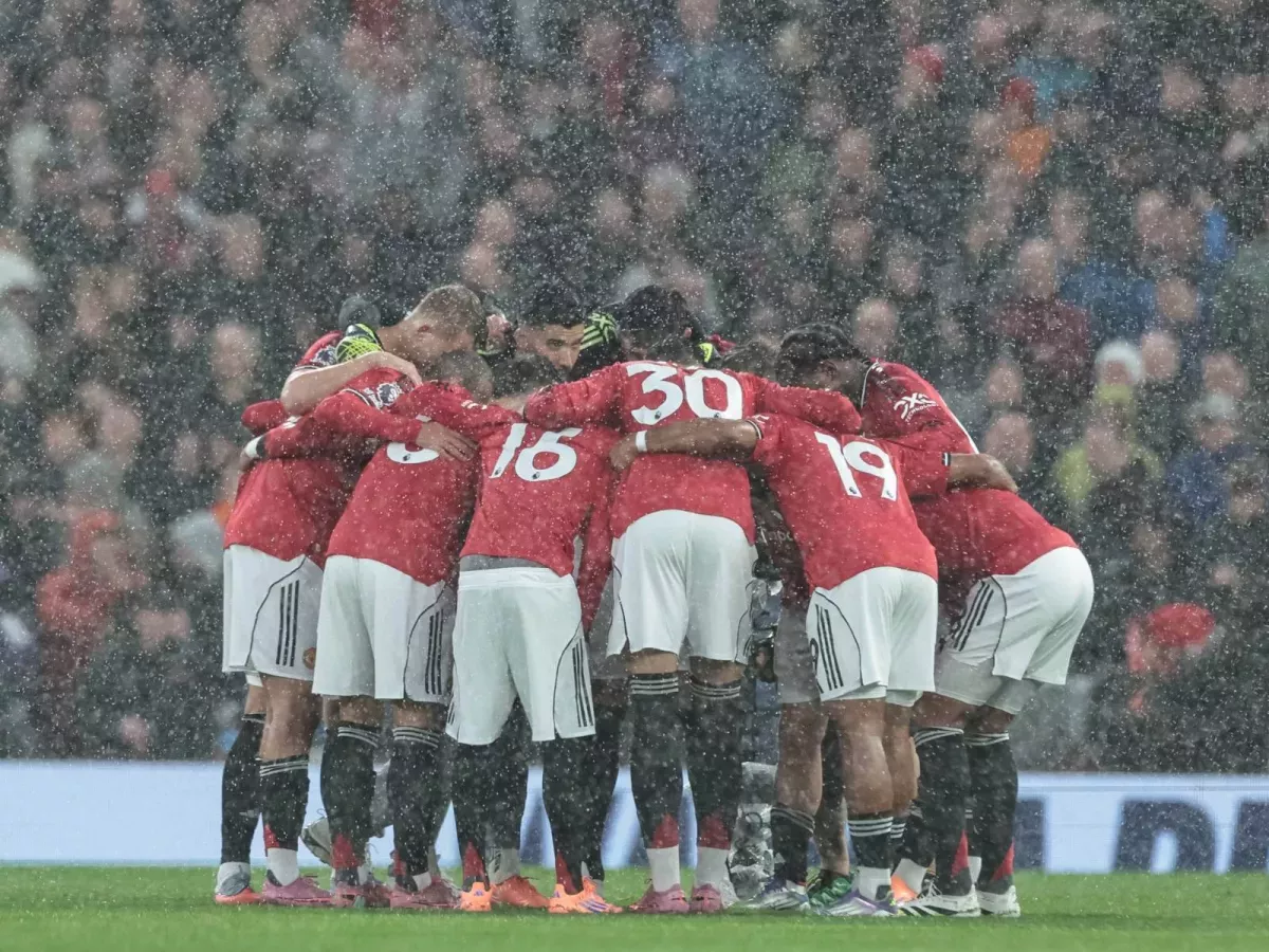 Manchester Yunayted Brentfordga qarshi tarkib e’lon qildi