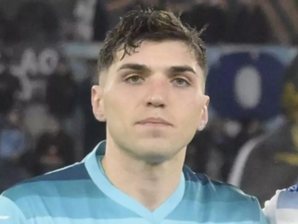 Mandas may move from Lazio to England