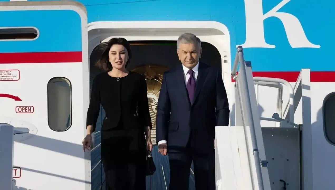 Mirziyoyev speaking at the UN session