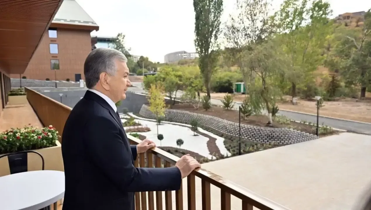 Mirziyoyev Chimyon kurortining ishga tushishini ko‘zdan kechirdi