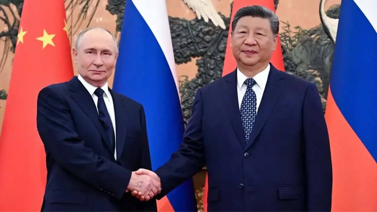 Putin va Si Pekinda strategik hamkorlikni mustahkamladi