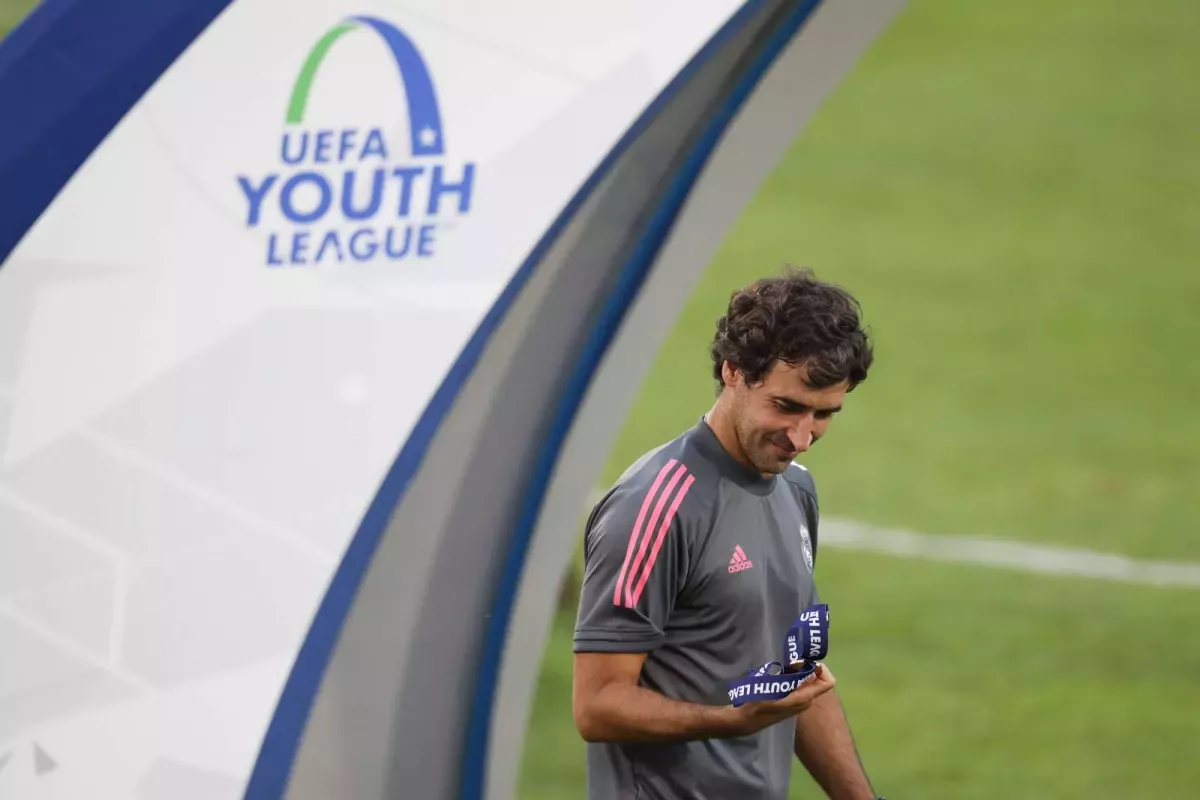 Raul may become head coach of Germany's Bayer