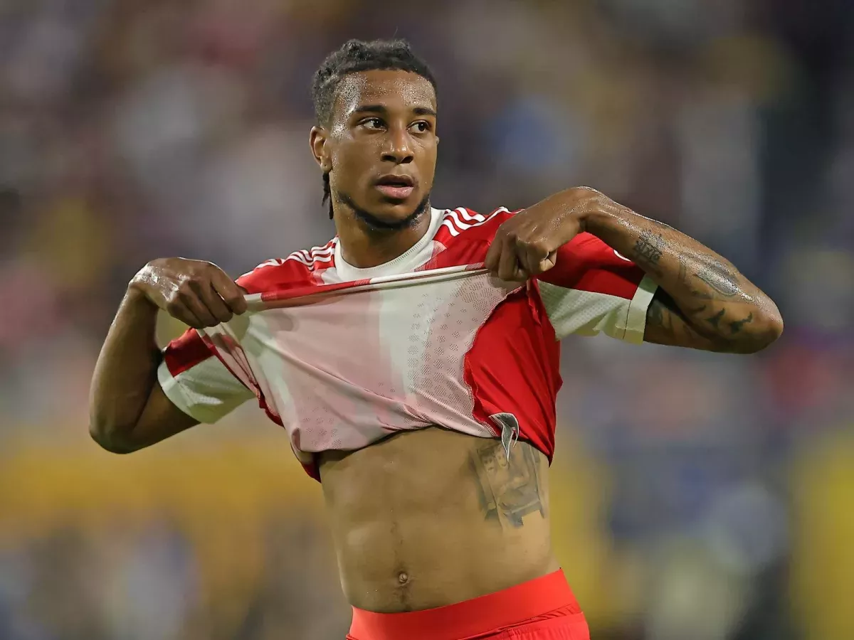 Real klubi yozgi transferda Oliseni maqsad qildi