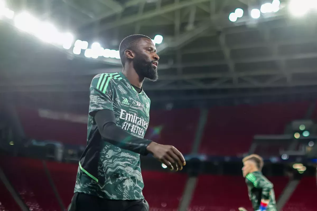 Real Madrid defender out of the field for three months