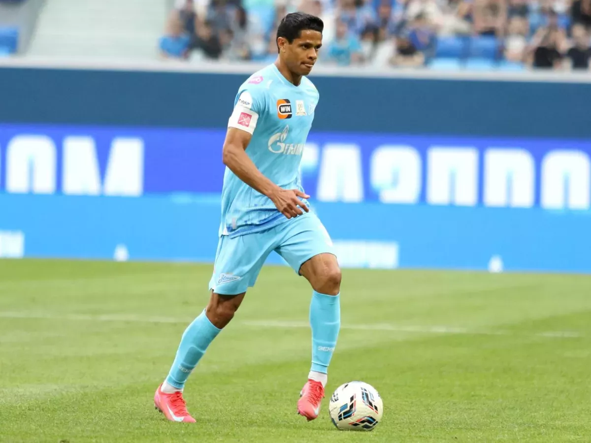 Russian Duma Accuses Douglas Santos of Treason