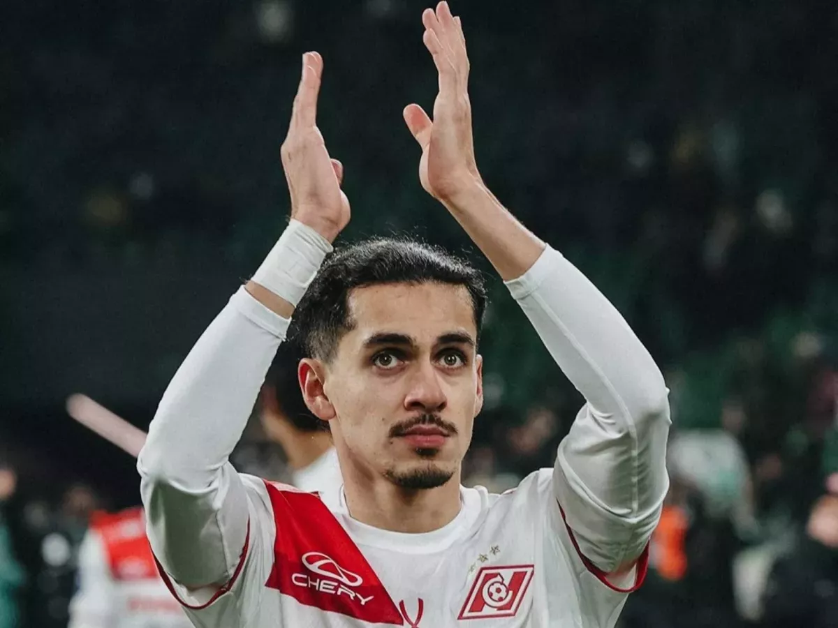 If Spartak sells Medina, they will get a left-back