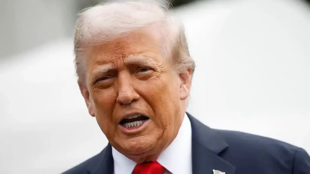 Tramp Avstraliya jurnalistiga savolga norozilik bildirdi