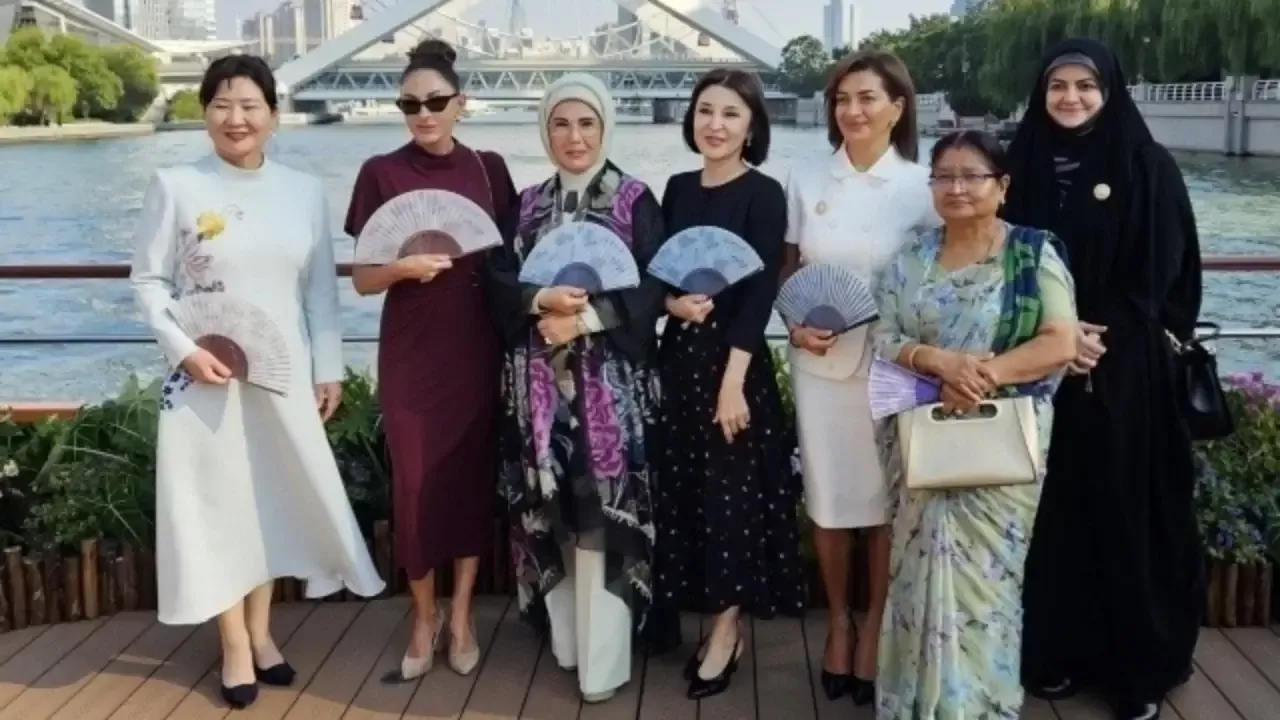 Cultural program of the Shanghai Cooperation Summit in Tianjin