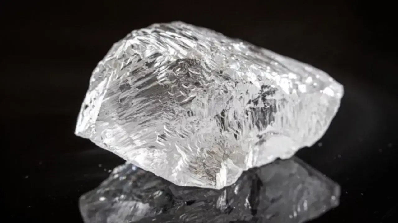 A huge 340-carat diamond found in Russia