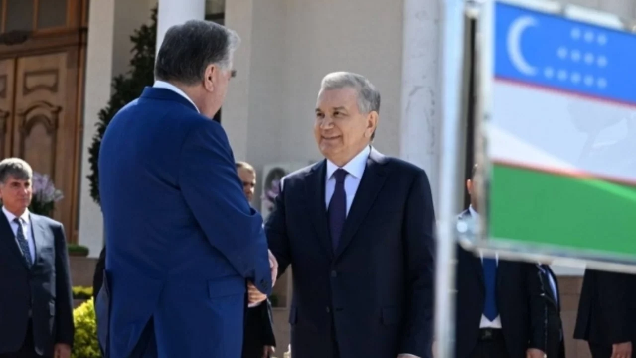 Mirziyoyev Tojikistonga amaliy tashrif bilan boradi