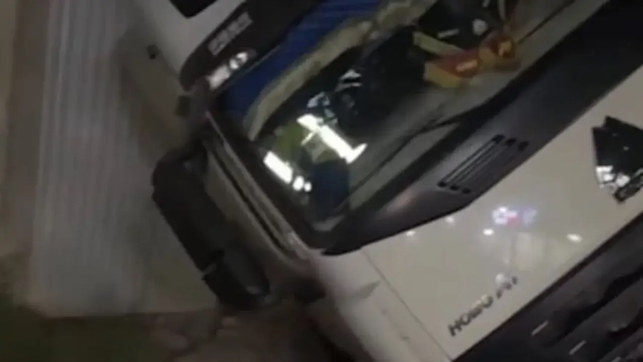 Safety rule violation in construction in Samarkand
