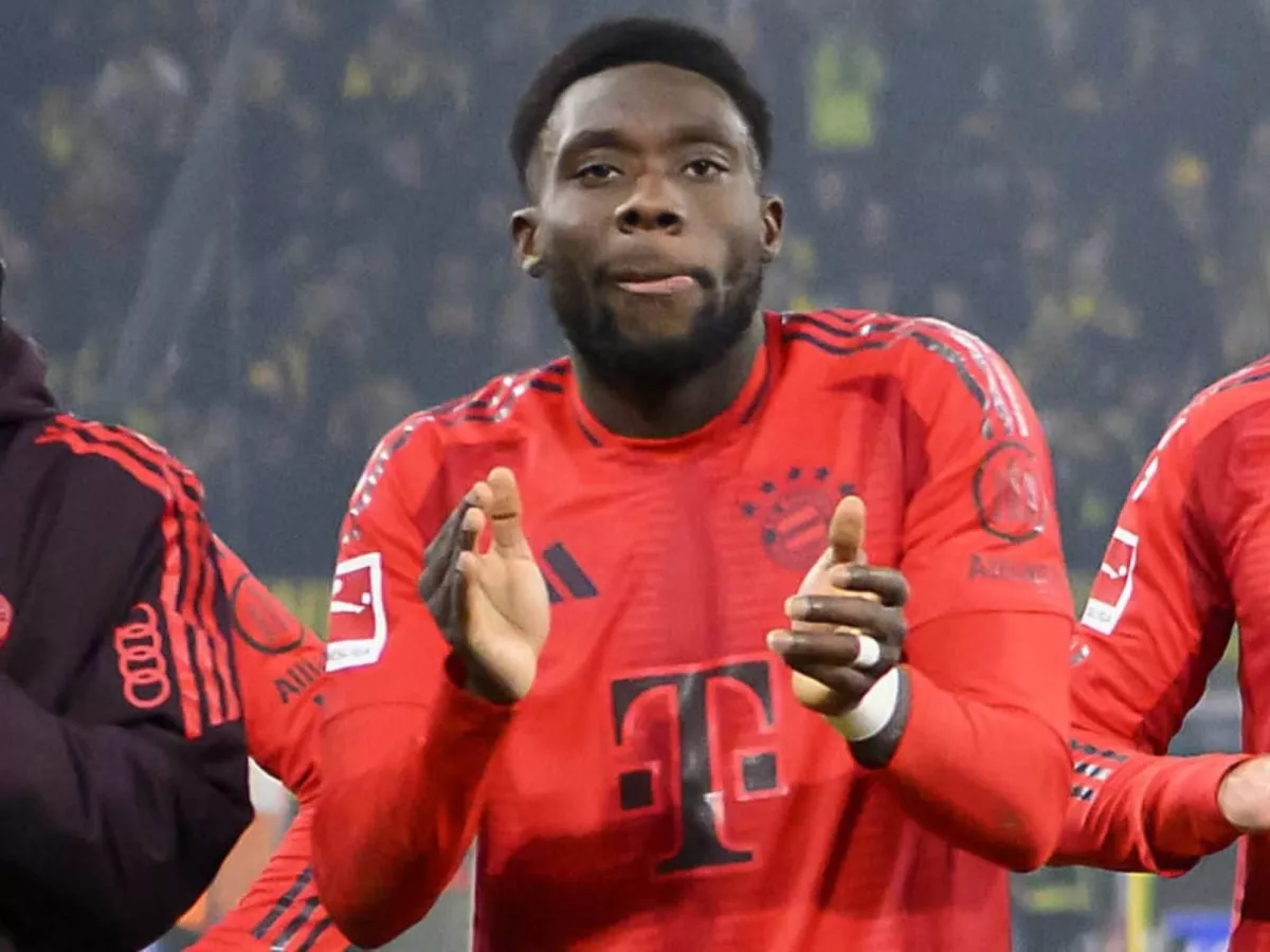 Alphonso Davies is recovering from injury, returning to the field