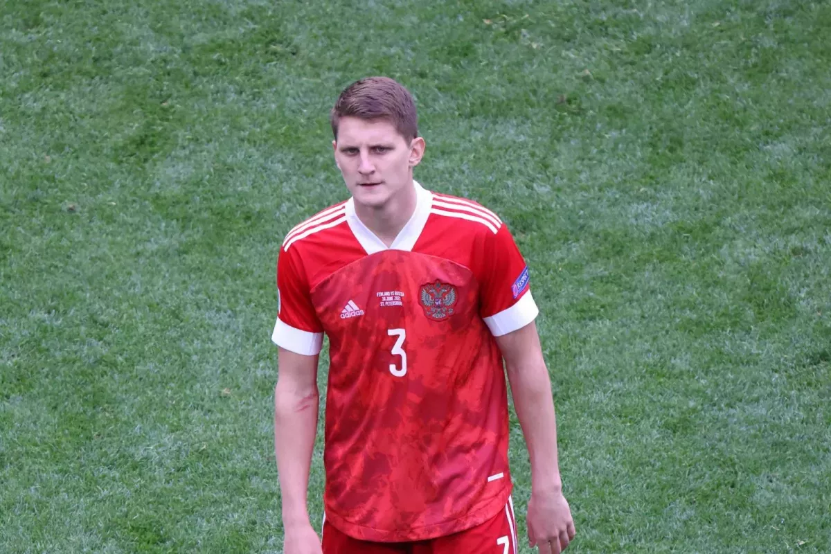 Diveev participating in training with the Russian national team