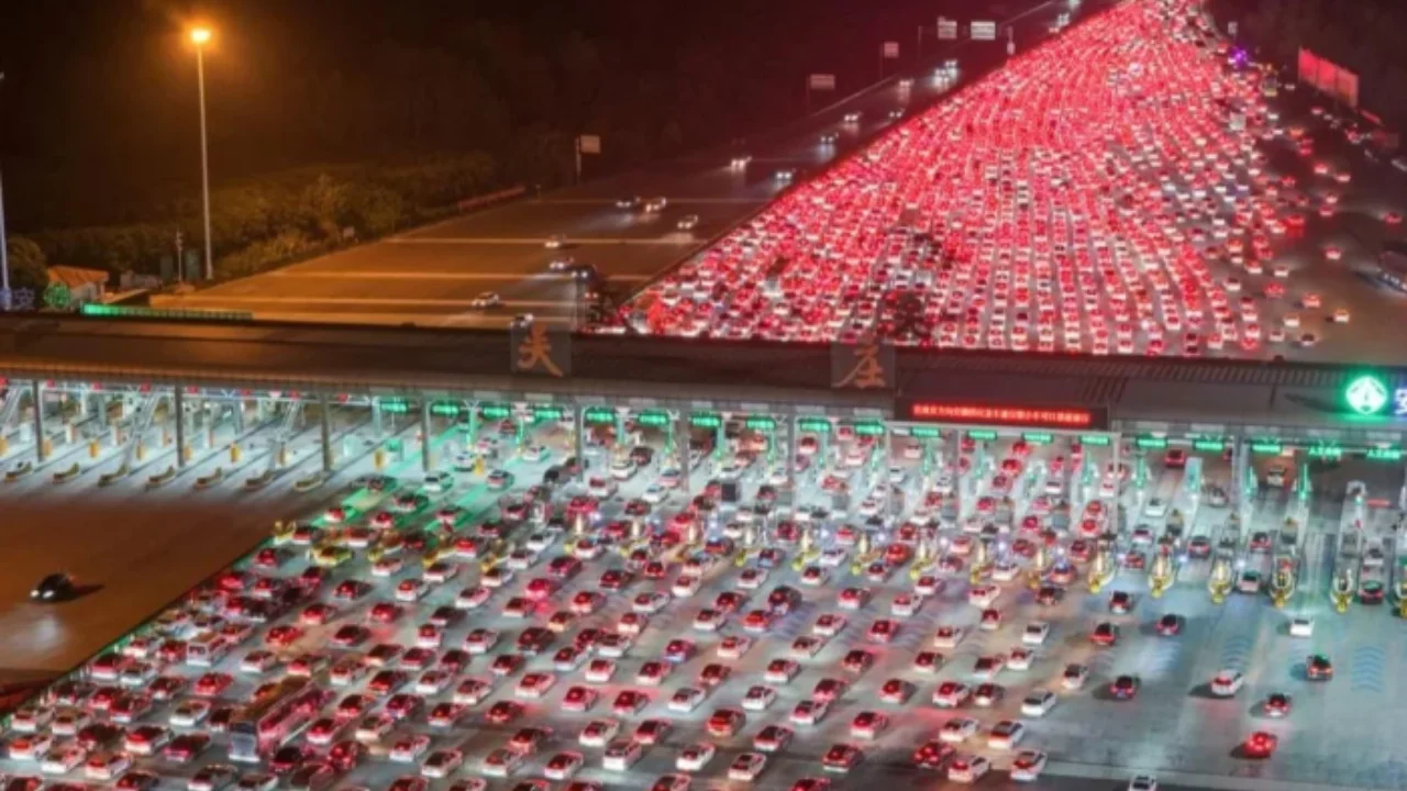 Heavy traffic jam at Wuchuan toll station in China