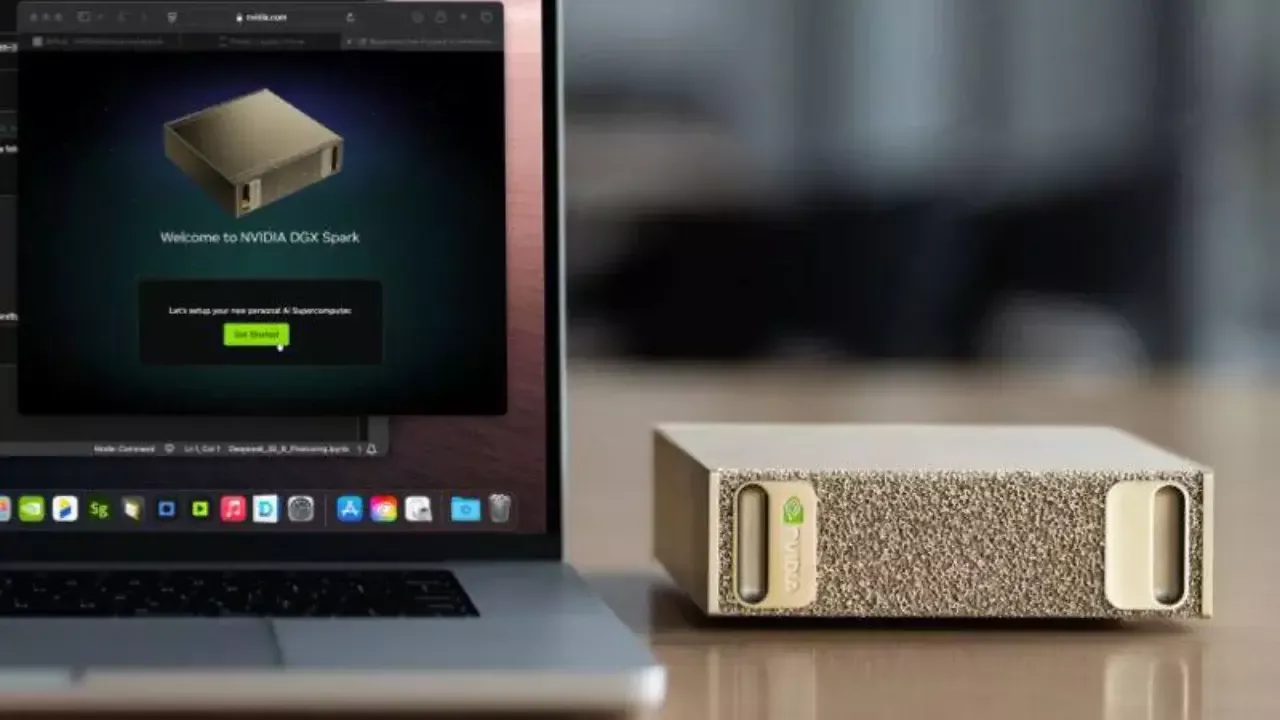 NVIDIA introduced the smallest artificial intelligence supercomputer