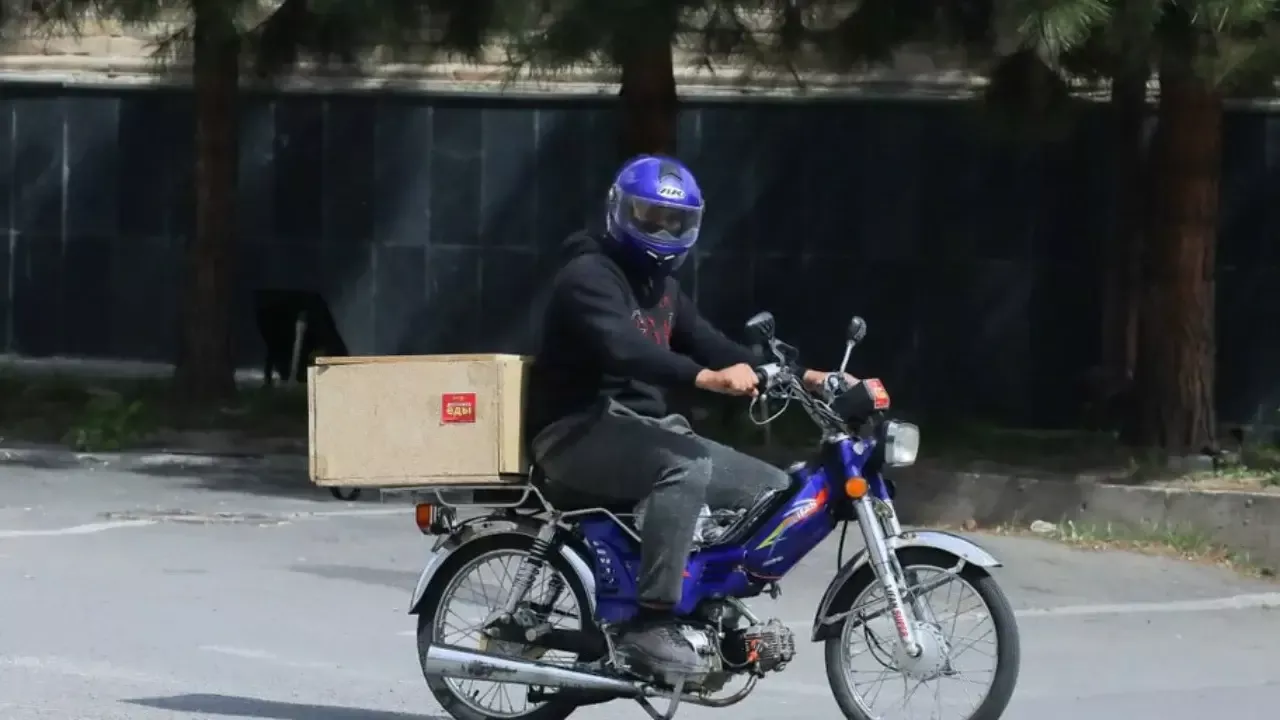 New requirements introduced for scooter drivers in the capital