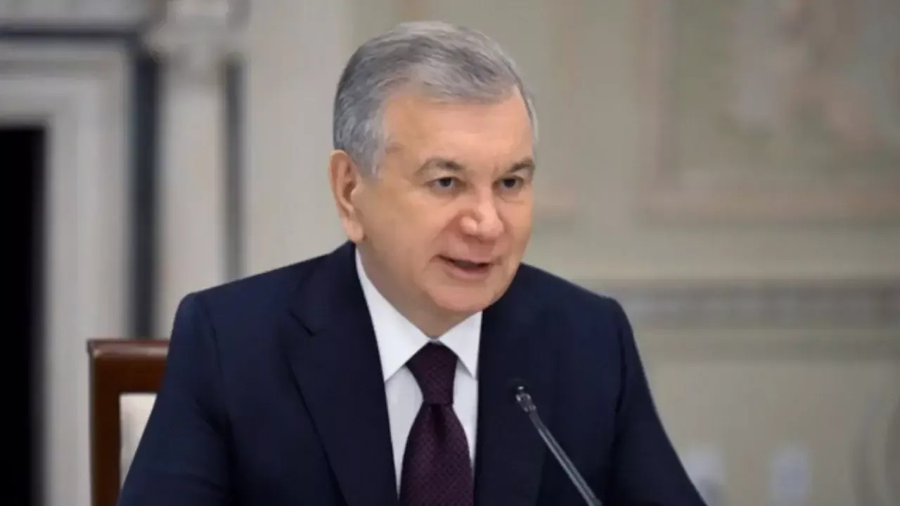 The President sincerely congratulated teachers and spoke about new reforms