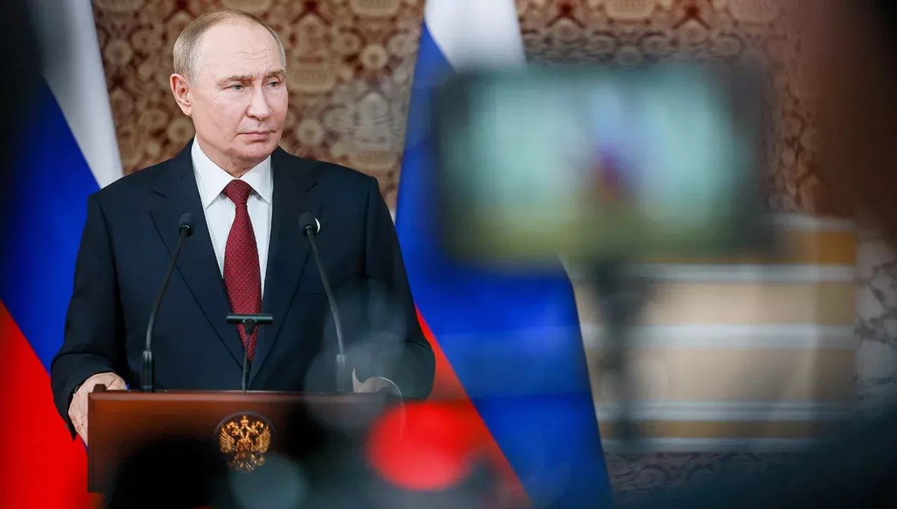 Putin: Rossiyada mehnat migrantlari qonun bilan ishlashi zarur