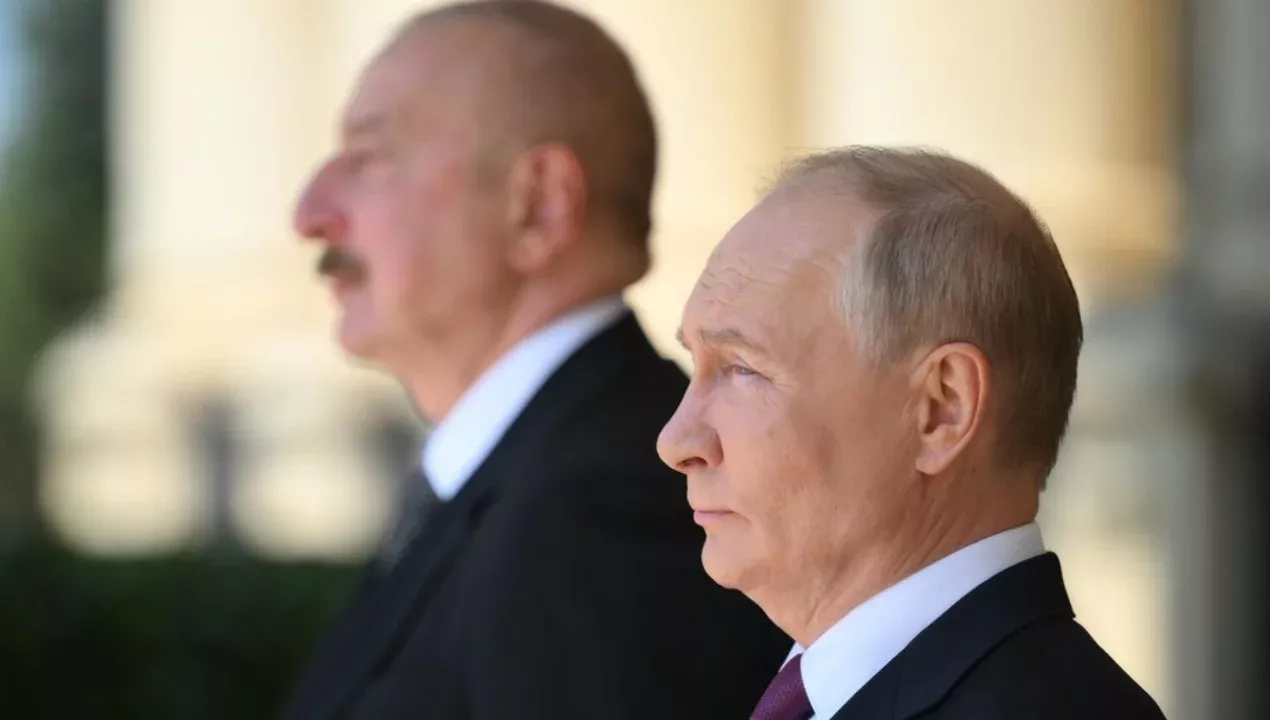 Путин и Алиев обсудили трагедию с самолетом AZAL