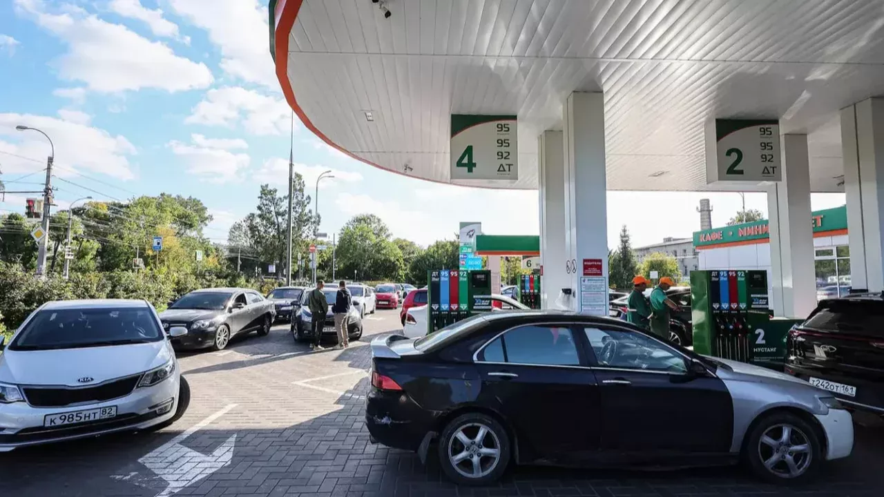 Rossiyada benzin tanqisligi keskin oshmoqda