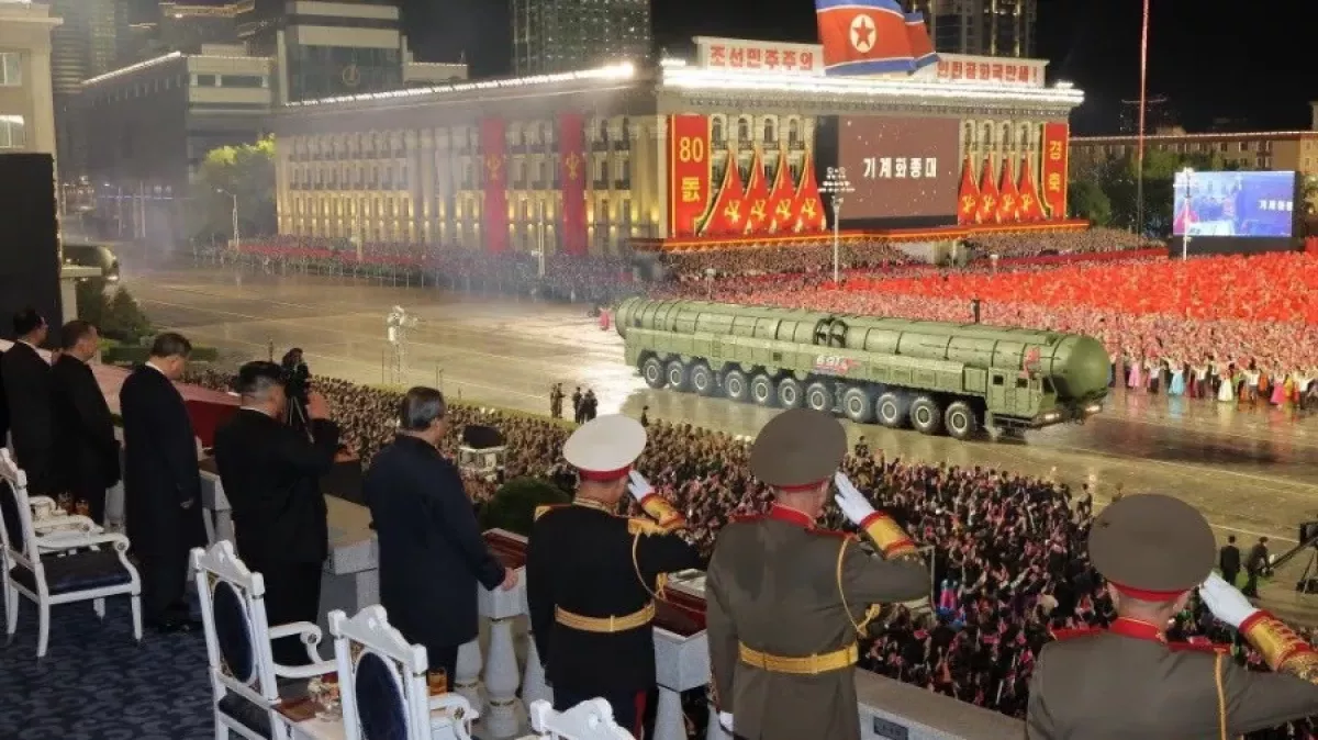Северная Корея продемонстрировала новую межконтинентальную ракету
