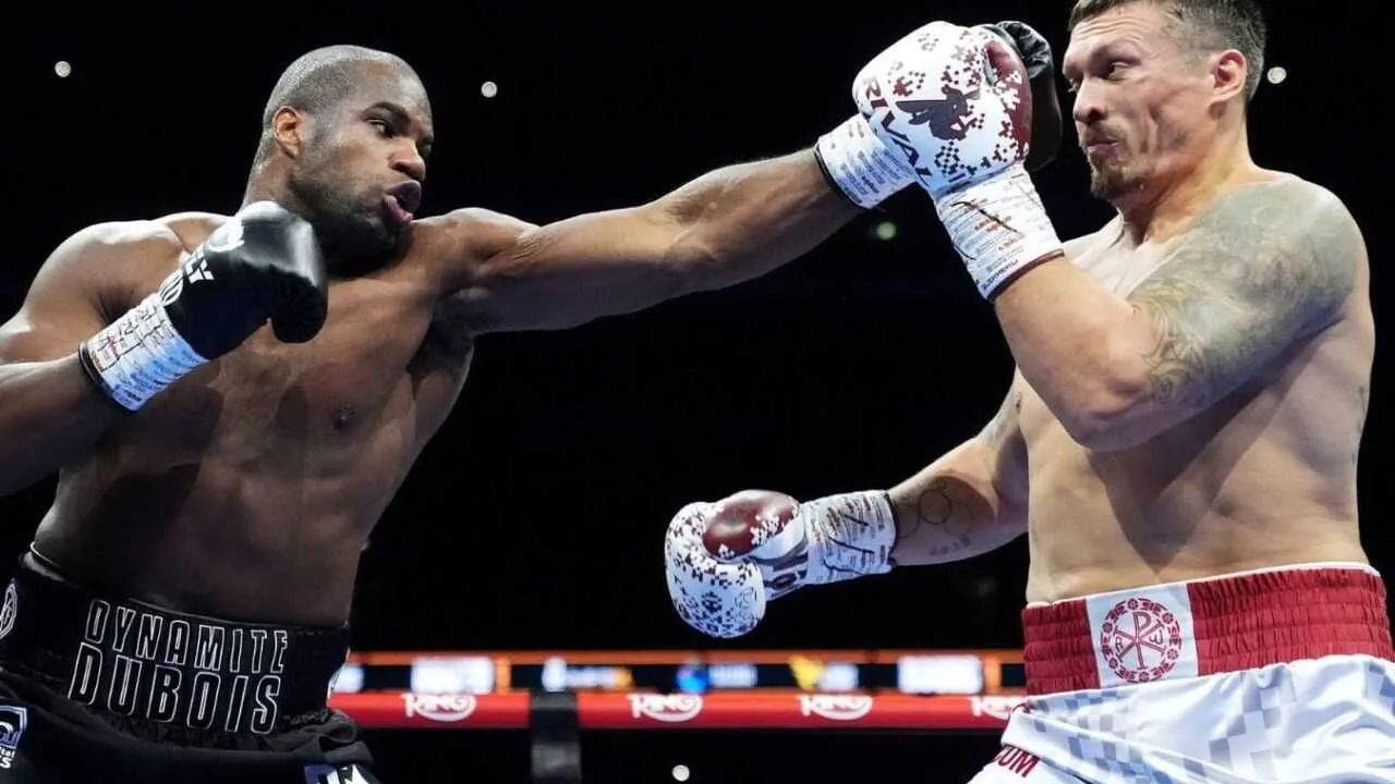 Александр Усик отказался от пояса WBO