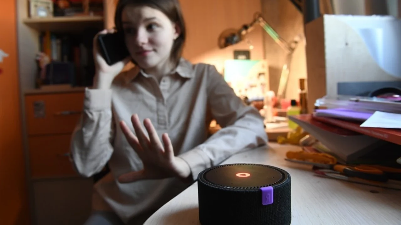 Voice assistant exposed husband's infidelity