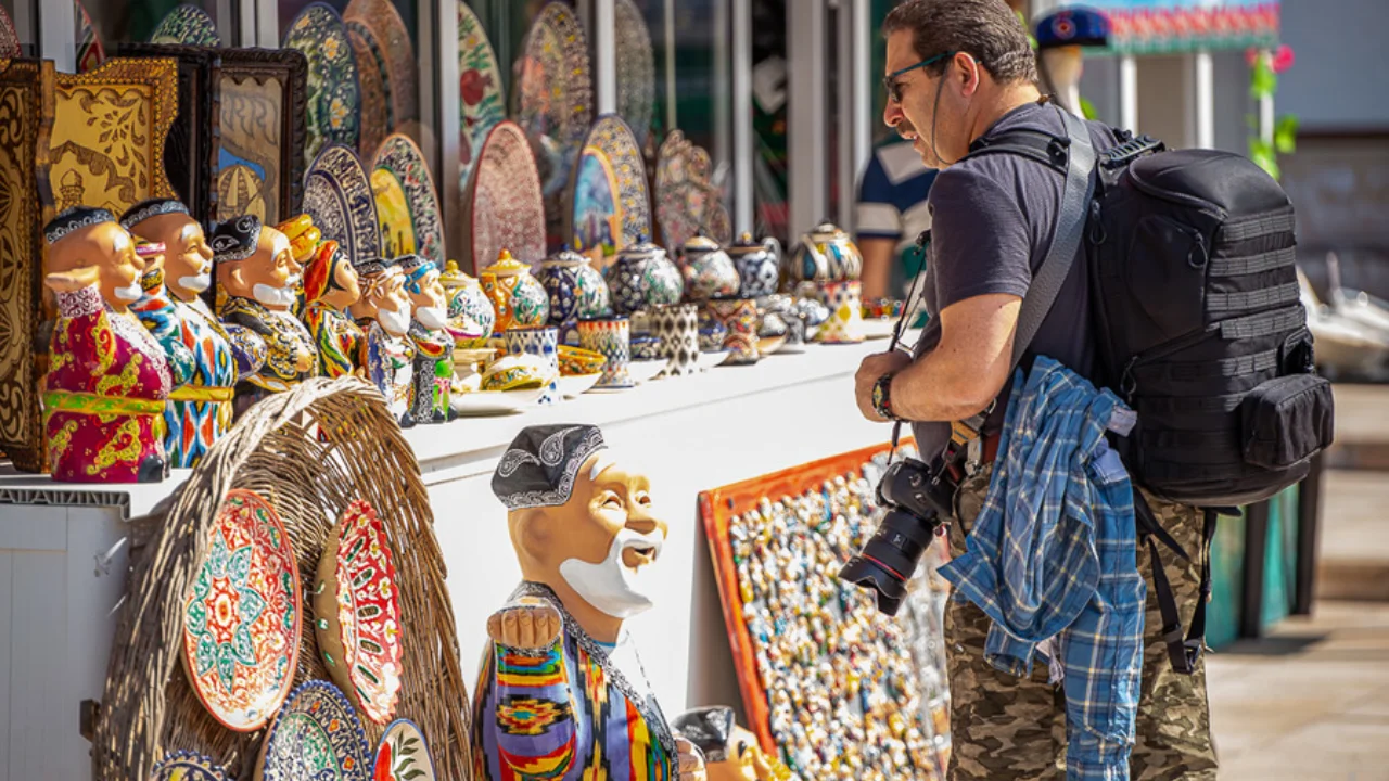 O‘zbekistonga oktabr oyida 1,17 mln sayyoh keldi