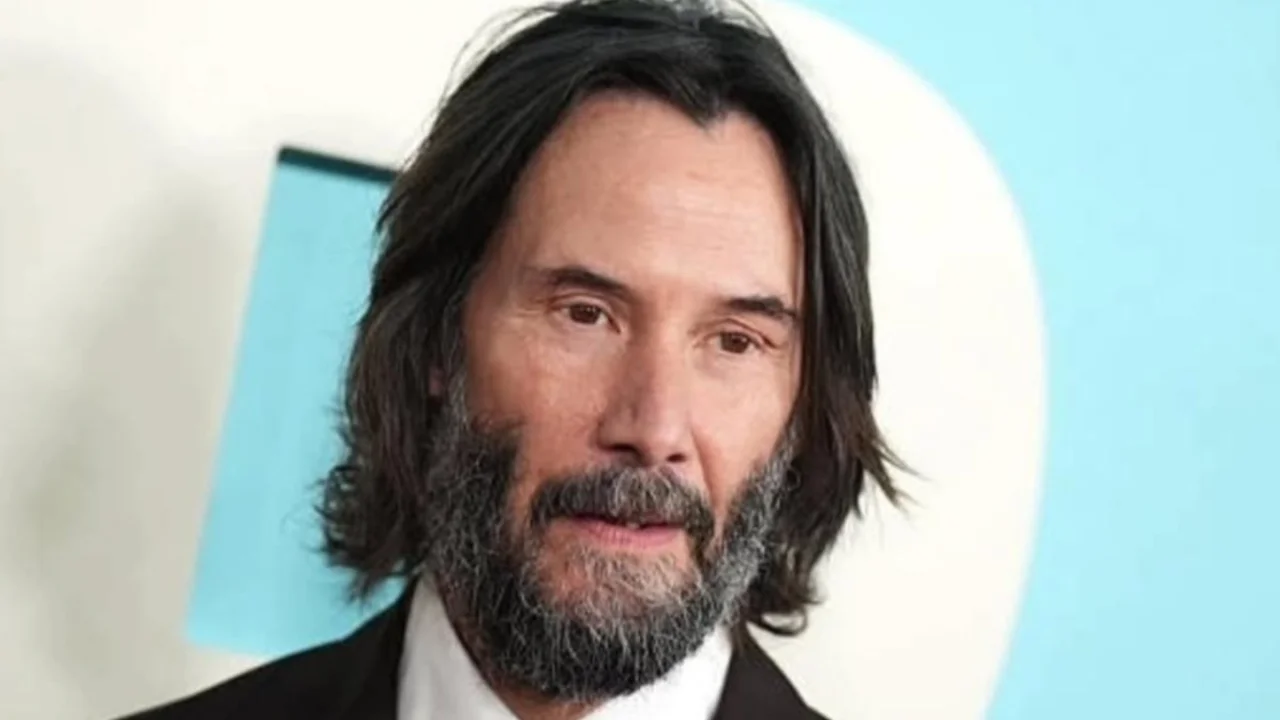 Keanu Reeves' stolen items returned