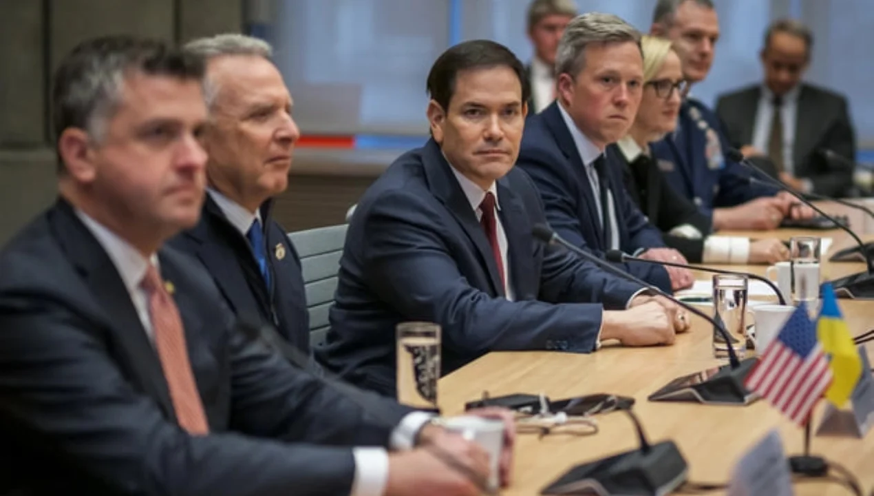 USA: 'Peace Agreement First, Then Guarantees'