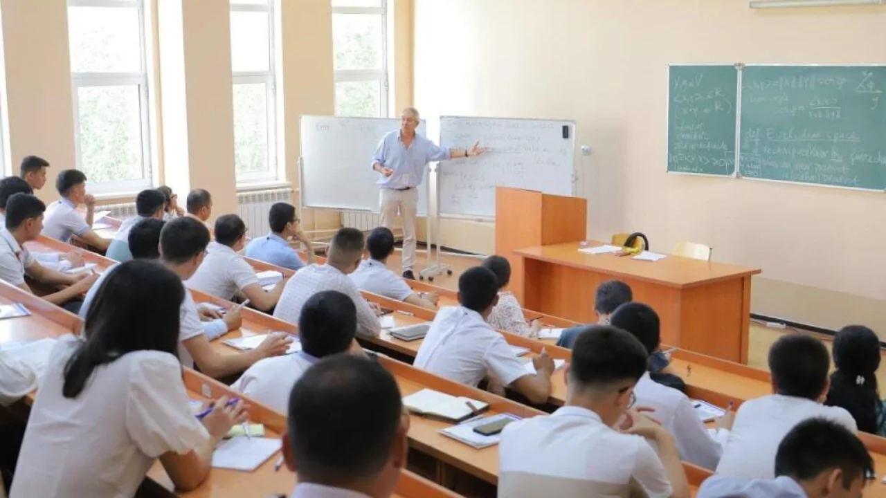 Oliy ta’limga qiziqish ortdi: 381 ming talaba qabul qilindi