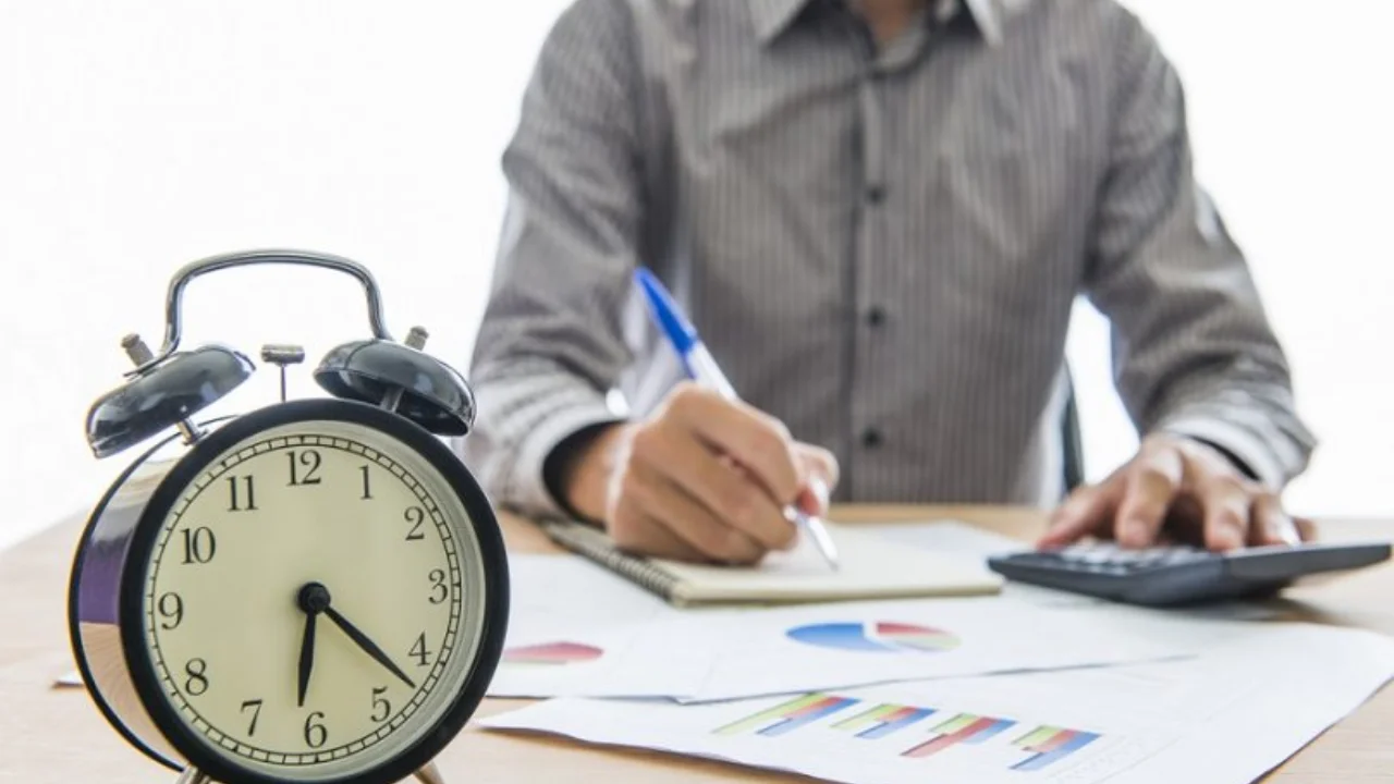 Ish vaqtidan tashqari mehnat haqi oshirildi