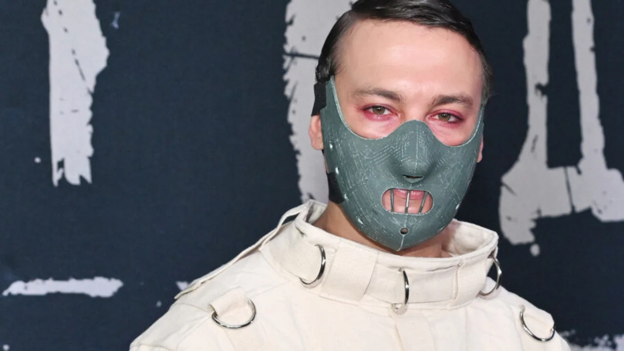 Nikita Kologriviy appeared in an unusual image at the premiere