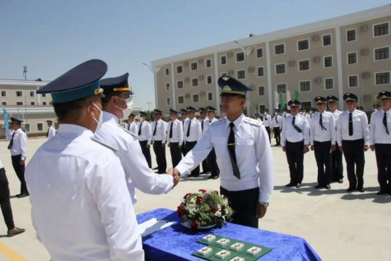 A five-year service obligation has been introduced for military graduates