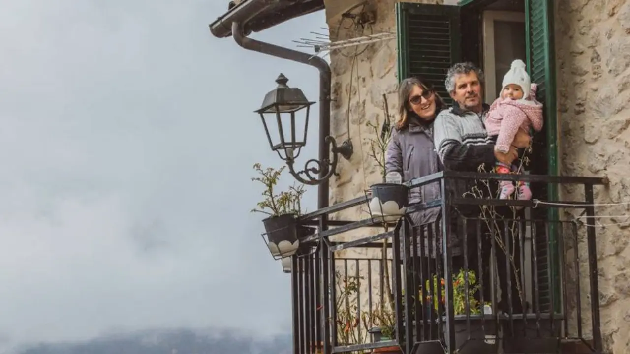 Italiya qishlog‘ida 30 yildan keyin chaqaloq tug‘ildi