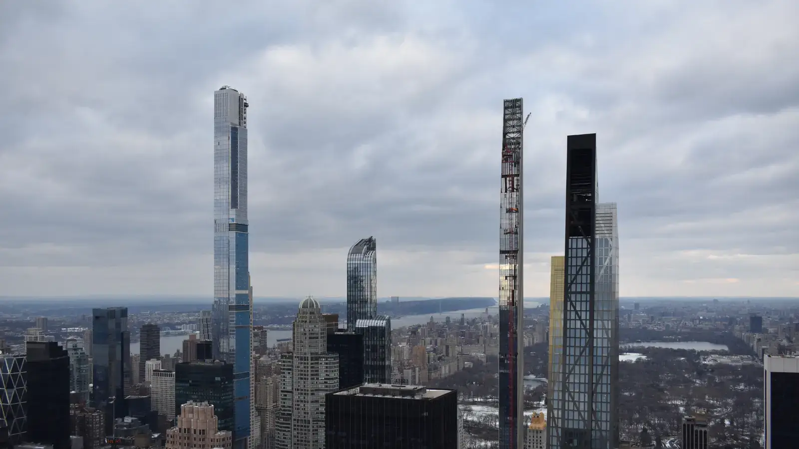 В каких городах сосредоточены мировые миллиардеры?